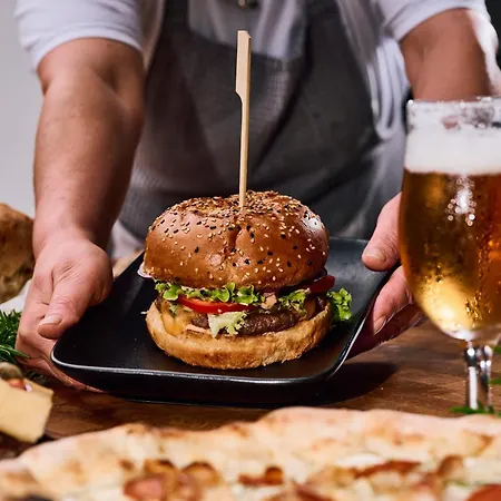 Colentum Hotel Murter