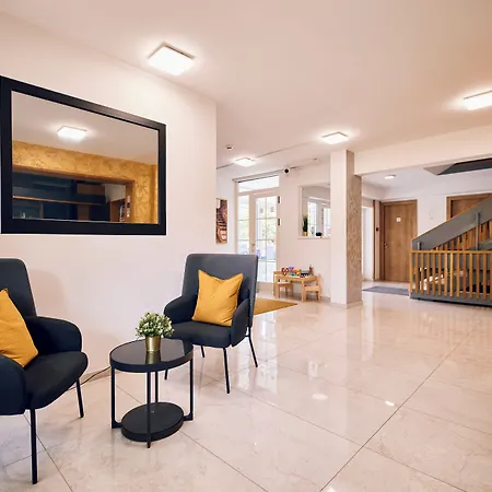 Colentum Otel Murter