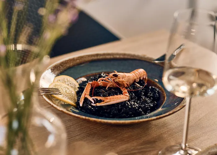 Colentum מלון 3*