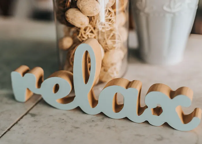 מלון Colentum 3*