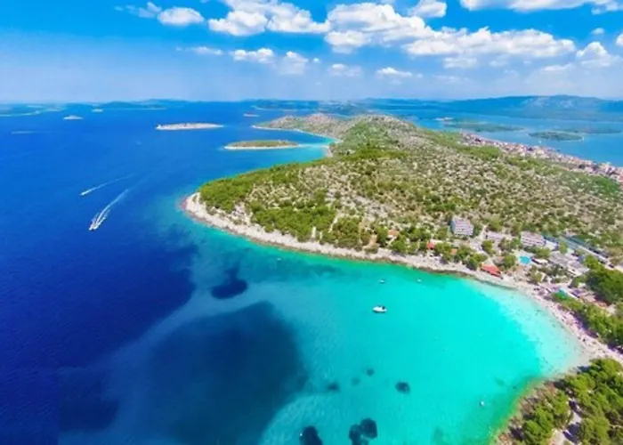 Colentum Hotel Murter